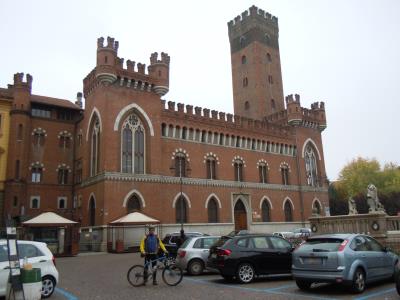 Palazzo Medici del Vascello e Torre Comentina (Asti)