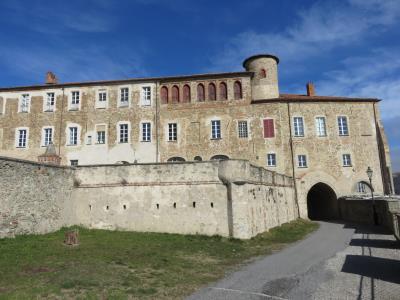 il castello di Sale San Giovanni